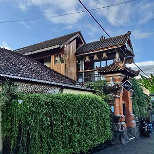 Sunshine Vintage House Ubud