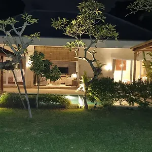New 4 Bedroom Surrounded By Jungle And Ricefields Villa