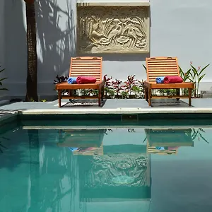Askara & Ubud